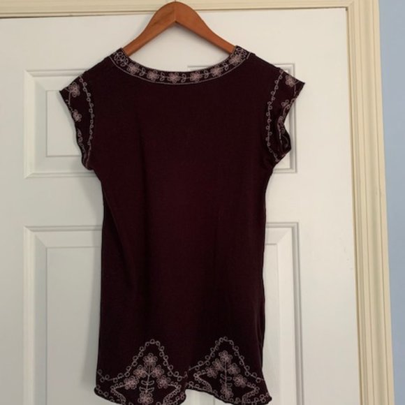 BCBGMaxAzria Top - Picture 9 of 9